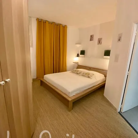 La Apartment *